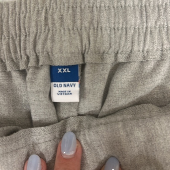 Super comfy Old Navy grey pull on work jogger pants - Picture 3 of 3